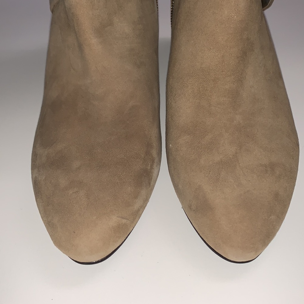 Women’s NINE WEST Green Suede Boots - Picture 6 of 9